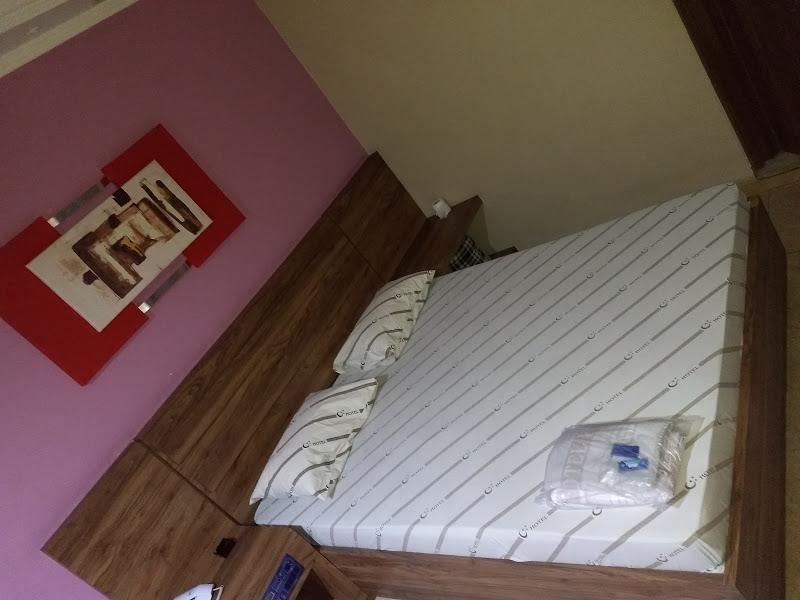 Hotel Flex In 奥萨斯库 外观 照片