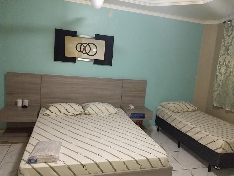 Hotel Flex In 奥萨斯库 外观 照片
